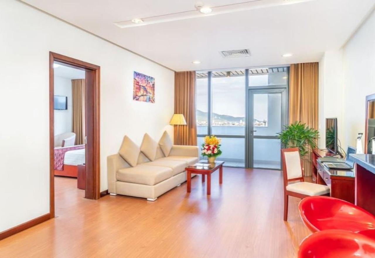 Da Nang Han River Hotel Exterior photo
